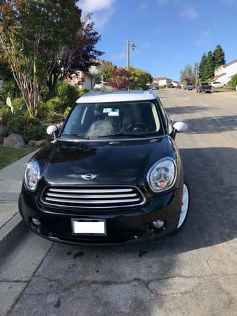 MINI cooper countryman 2012; low mileage [price changed] 2