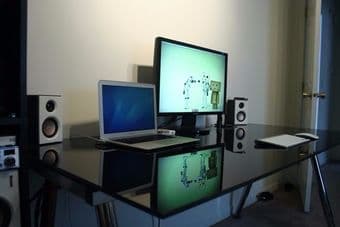 DESK 1