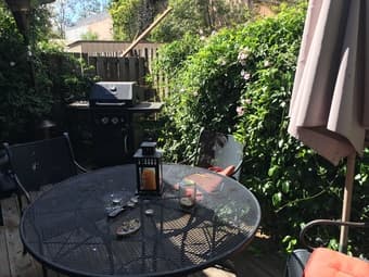 College Terrace Bedroom (En suite bathroom, balcony) - 8/13-9/16 3