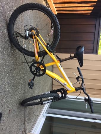 Branded Kids Bike in Excellent Condition 1