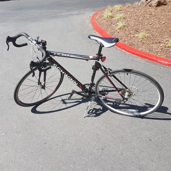 Scwhinn Road bike to sell 14 speeds 1