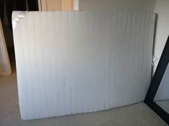 Leirvik bed frame, mattress 3