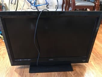 31" Vizio HDTV 2