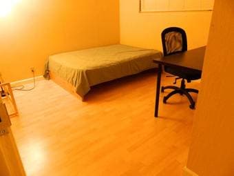 PRIVATE ROOM FOR RENT IN DALY CITY $1000 ALL INCLUSIVE 1