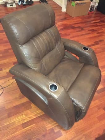 Leather Recliner (w/ USB ports) 2