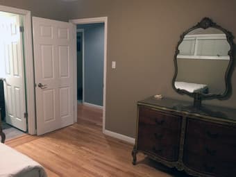Room for rent in 1