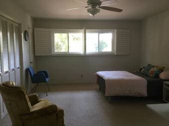 Beautiful Master Bedroom in Spacious Palo Alto Home 1