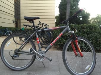 TREK 6000 mountain bike for sale 1