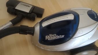 Vacuum cleaner:Euro-Pro Shark EP722 3