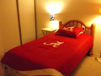 1 Bed/ 1 Bath Available at 2 BR/ 2.5 Bath Townhouse in Mountain View 1