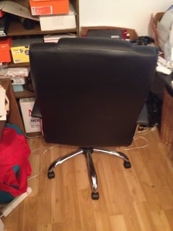 Executive chair - black, high back 3