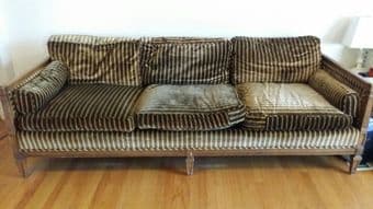 Comfortable Sofa 8.4 (L) 3.7 (W) 2.5 (H) 1
