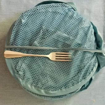 FOLDABLE LAUNDRY HAMPER 3