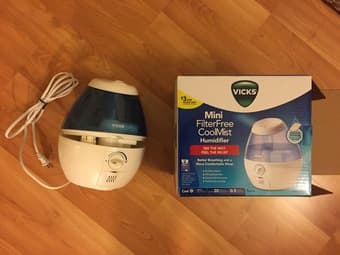 Vicks Humidifier 1