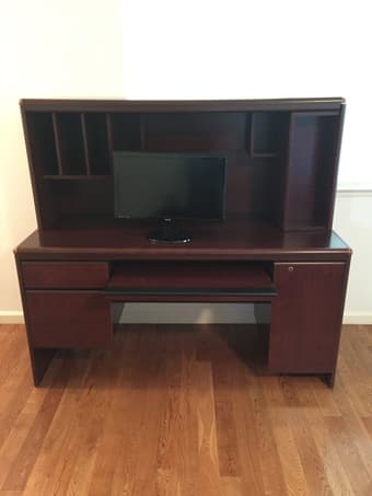 Beautiful Wood Desk with Hutch 1