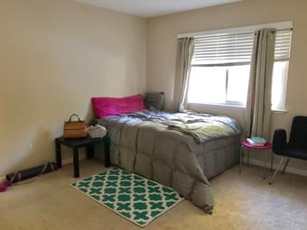Bedroom w/ garage available for year lease near downtown Mountain View 1