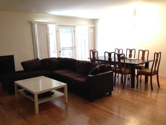 Spacious Menlo Park House in Great Location 1