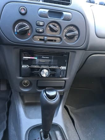 2001 mistubish mirage 2