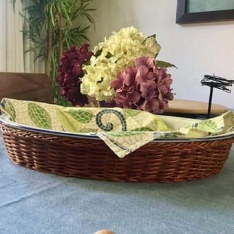 DISH FOR OVEN WITH BASKET 1