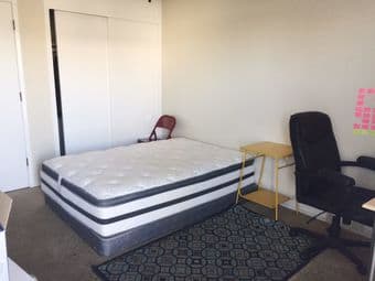 San Carlos/Studio/$1200 from 7/27 to 8/20 everything included 3