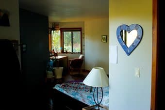 Gorgeous Master Bedroom in Nature Sanctuary (Sublet 8/01-9/01) 2