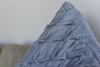 Throw pillow + Case 2