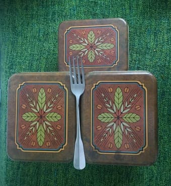 VERY CUTE KITCHEN TINS 3