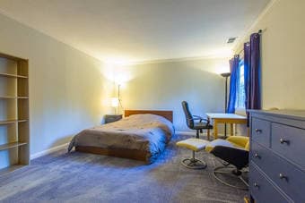 Bedroom available in amazing Atherton 5-bedroom house - September 3