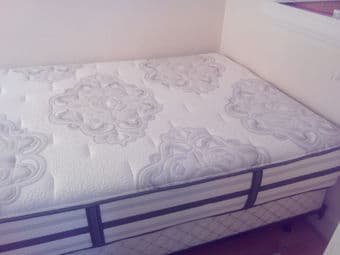 AMAZING DEAL: EXCELLENT MATRESS BEAUTYREST PLATINUM 2