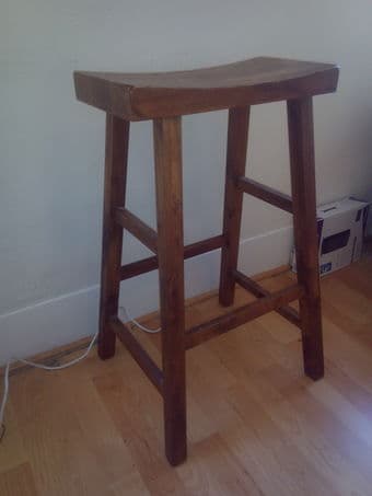GREAT STOOLS IN PURE WOOD!!! 1