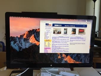 Thunderbolt Monitor 1