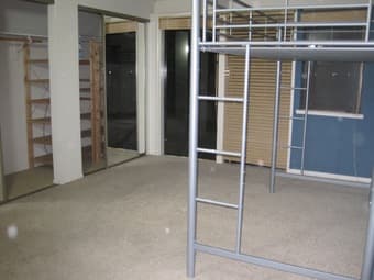 Huge master suite in co-op for 2 to share (private bathroom) 2