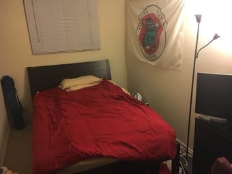 1 bedroom in 3BR/2BA apartment in Menlo Park for $959/month + utils 1