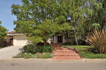 Share Beautiful 4 Bedroom House in Saratoga 1