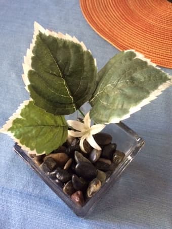 DECORATIVE ITEMS 2