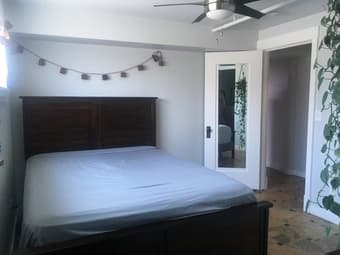 1 private bedroom and bath in a 2bdrm apartment in Oakland 1