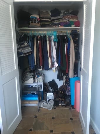 1 private bedroom and bath in a 2bdrm apartment in Oakland 3