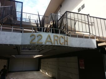Location! newly remodeled 1Br, walk to downtown RWC 1