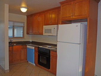 Location! newly remodeled 1Br, walk to downtown RWC 2