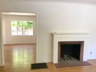 Sunny, charming master bedroom in heart of OLD PALO ALTO share 3
