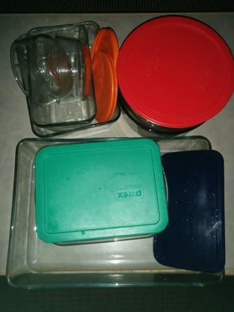 Pyrex containers + baking supplies - various sizes 2