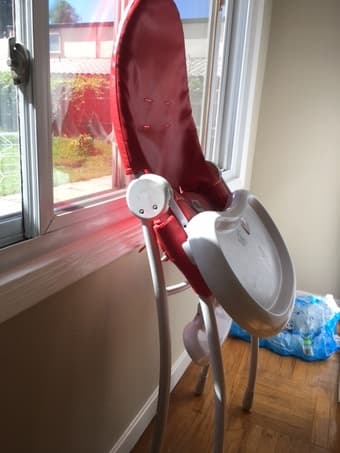 Bloom Nano Urban Highchair - White Frame & Red Seat 2