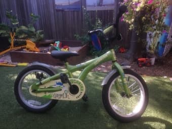 Schwinn children's bike, special edition "Gremlins" 1