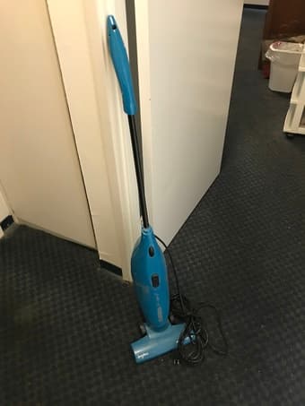 Vacuum cleaner 1