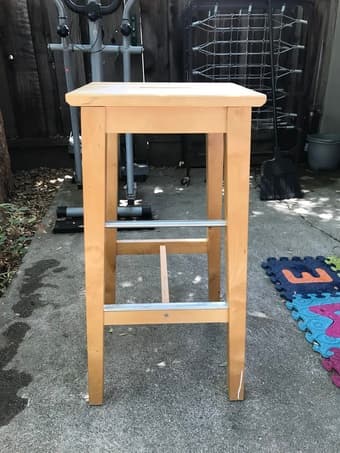 A very good high chair 3