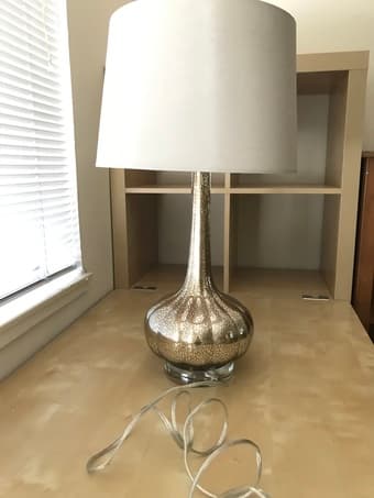 A desk lamp 1