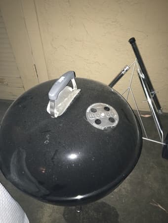 Barbecue grill Weber in good condition used few times 2