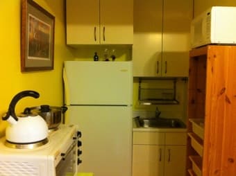 Studio Cottage in Palo Alto avaliable Sept 11th 2017 ALL INCLUSIVE 1