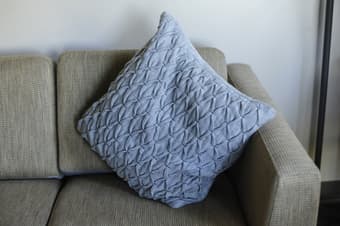 Throw pillow 2