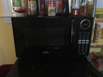 Sunbeam Microwave 2